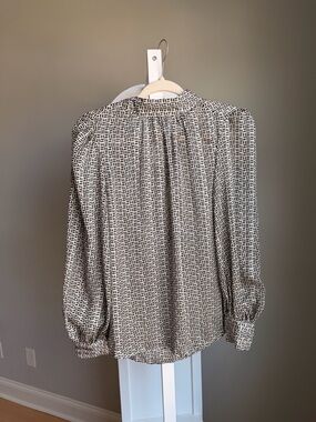 H&M Black and White Geometric Long-Sleeve Blouse